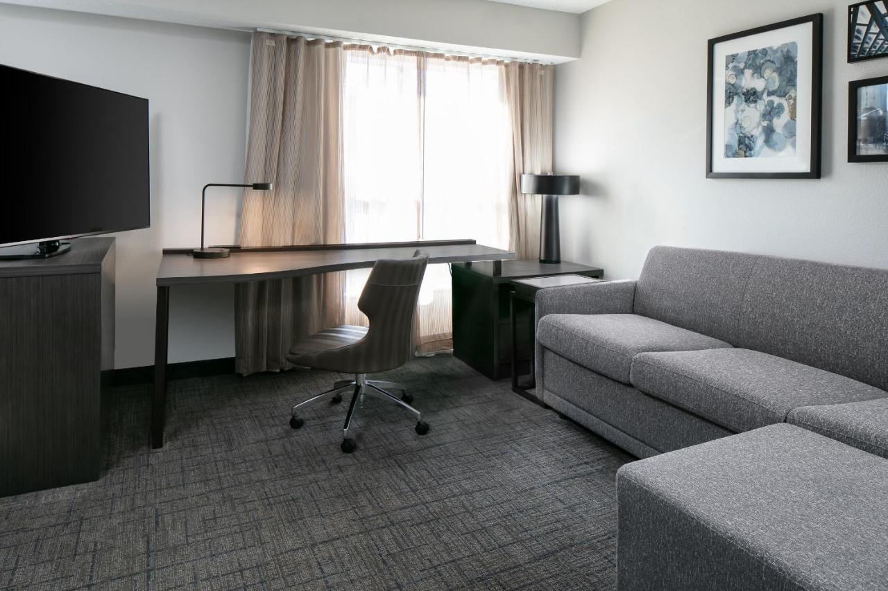 Residence Inn By Marriott Tulsa South Экстерьер фото