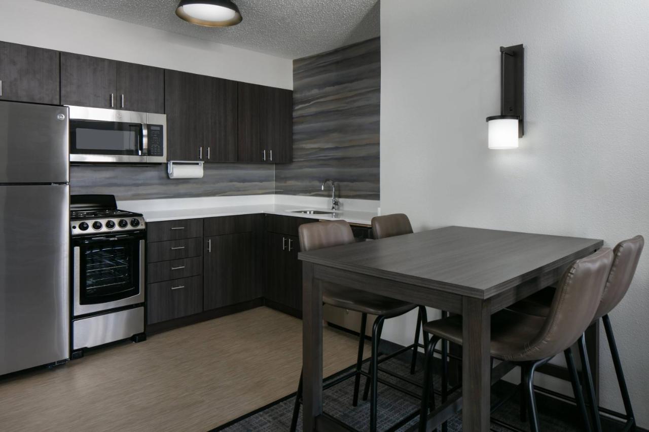 Residence Inn By Marriott Tulsa South Экстерьер фото