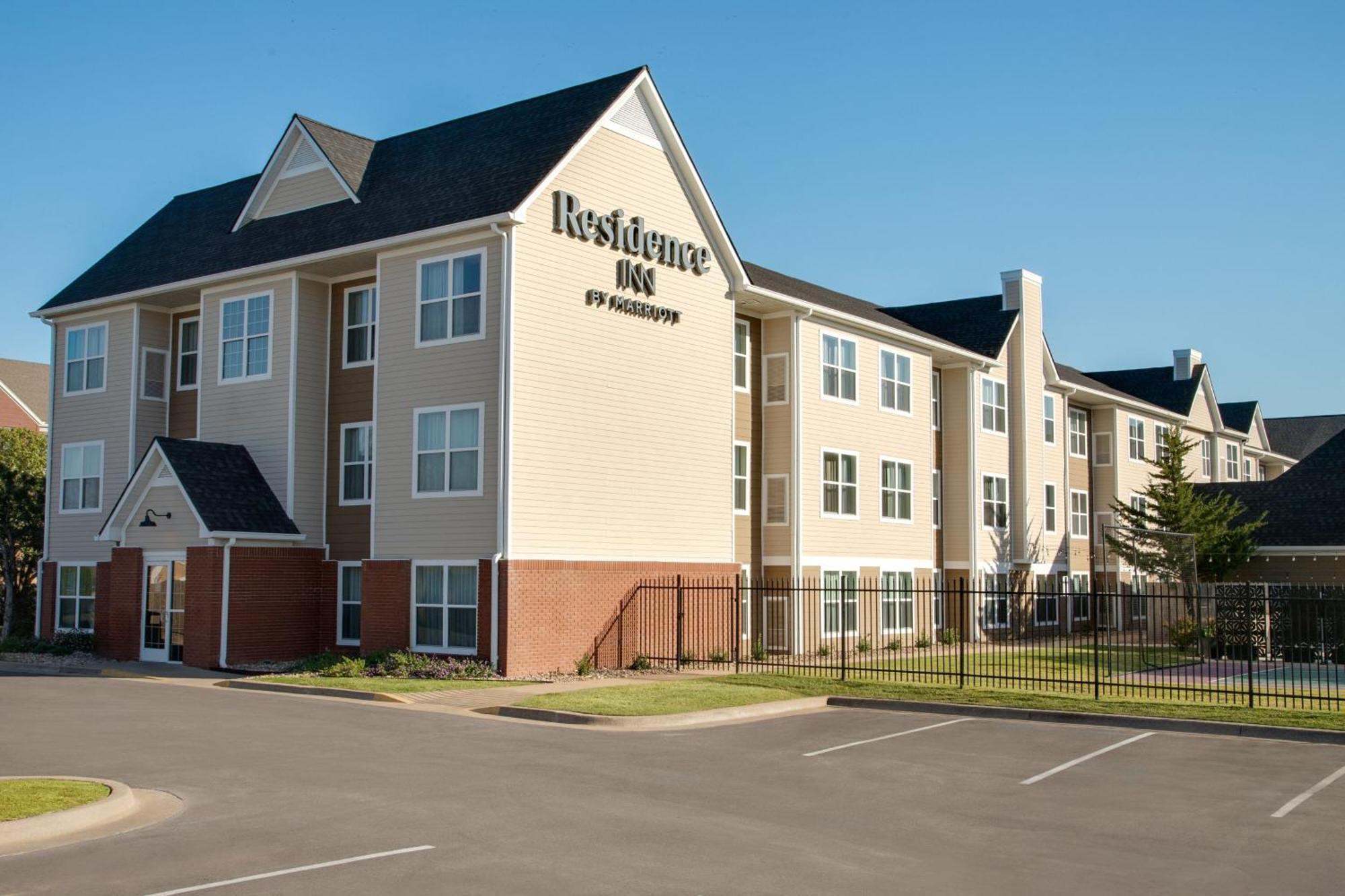 Residence Inn By Marriott Tulsa South Экстерьер фото