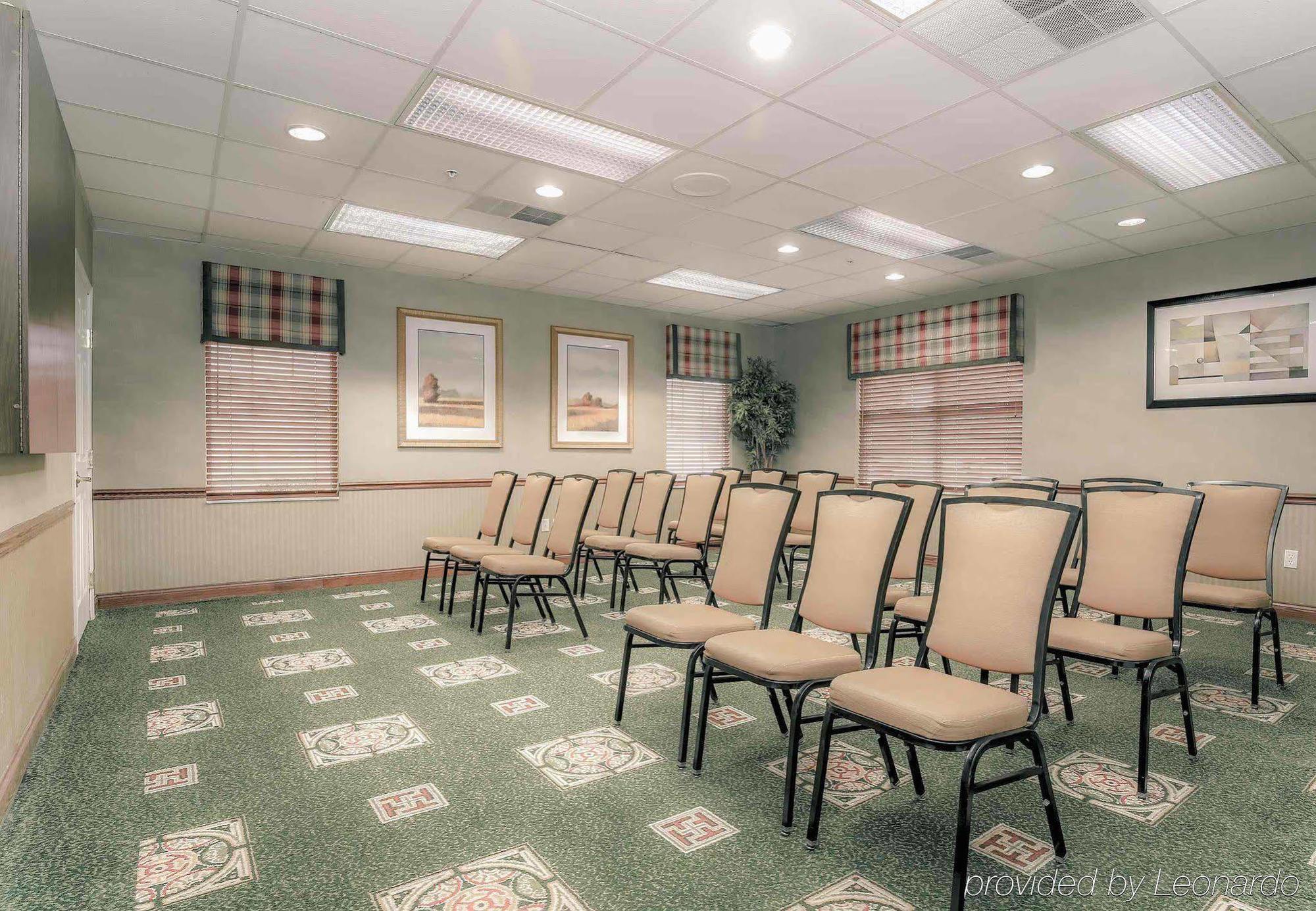 Residence Inn By Marriott Tulsa South Экстерьер фото